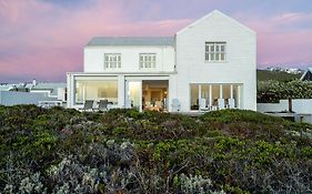 Yzer Beach House